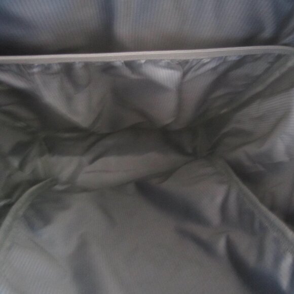 Herschel Iona Backpack Navy, NEW - Picture 8 of 10